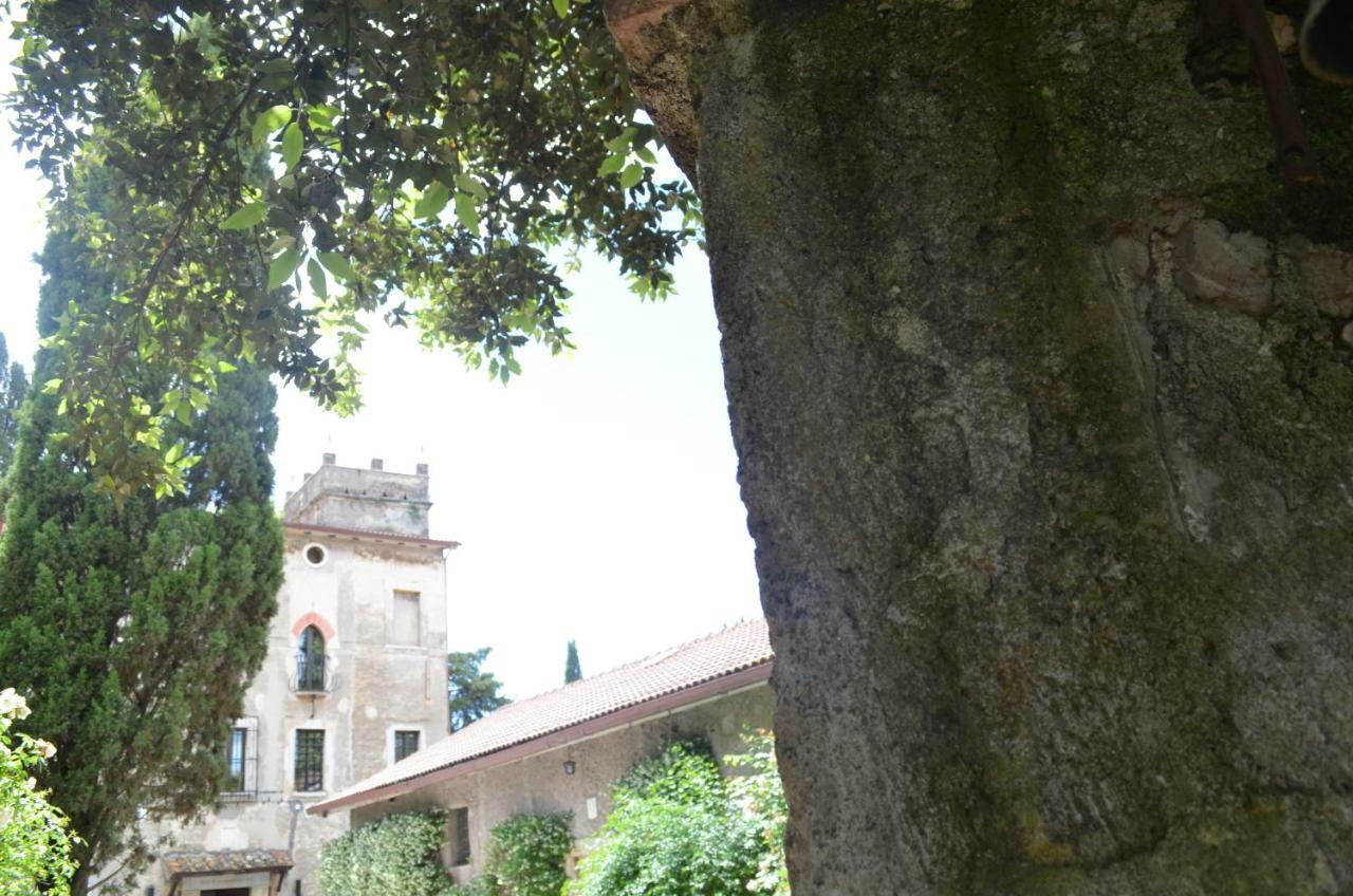Casale Colleoni Panzió Tivoli Kültér fotó